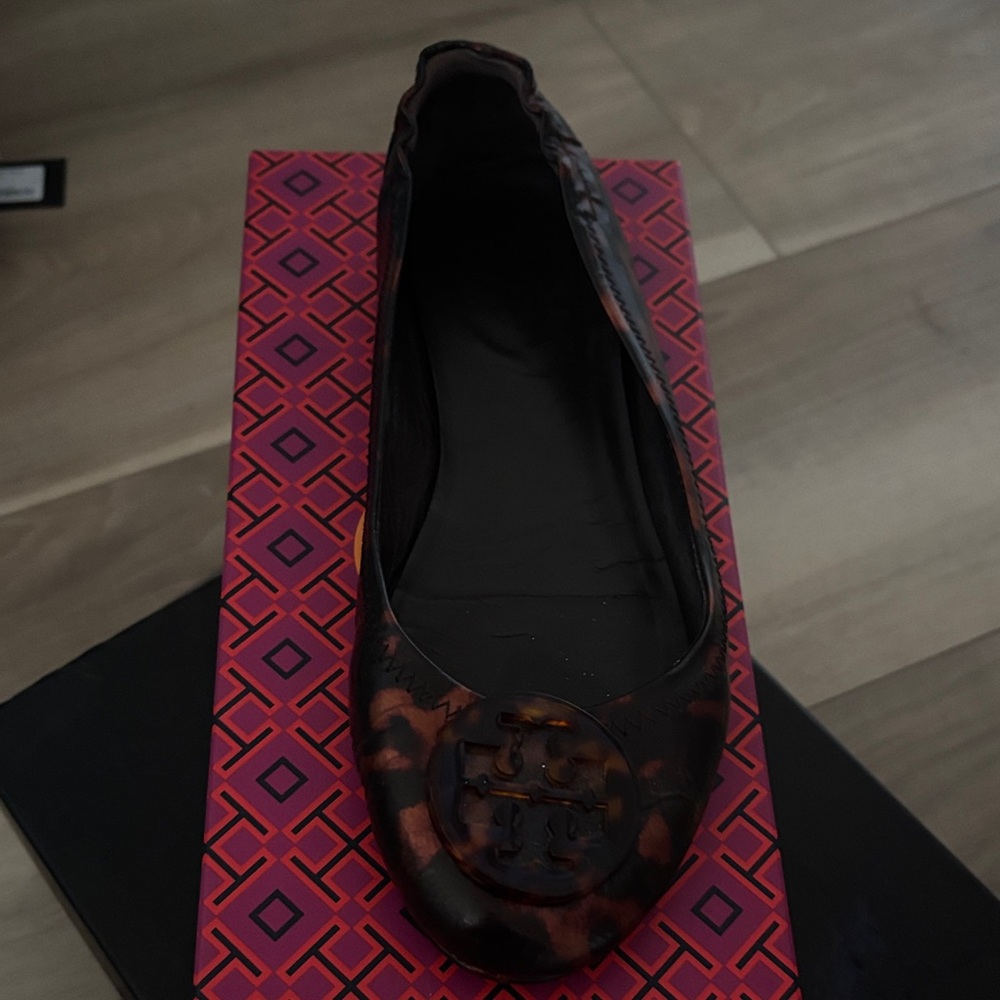 Tory Burch Leopard Print Flats